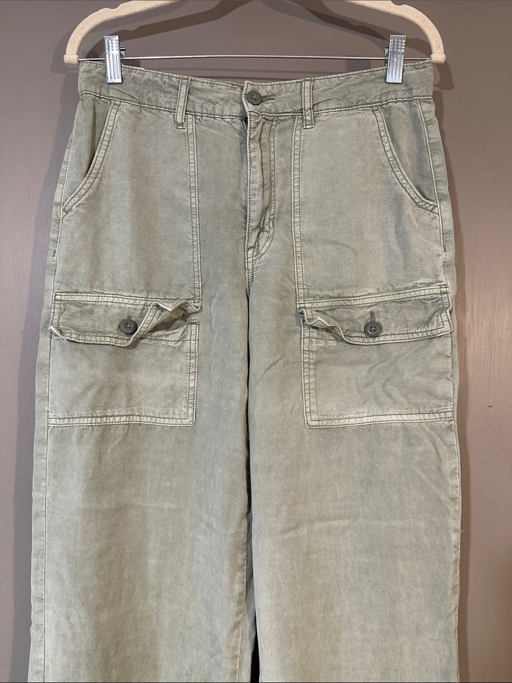 American Eagle Olive Green Utility Cargo Pants Women’s Size 8 Straight 28 Inseam - Picture 4 of 8